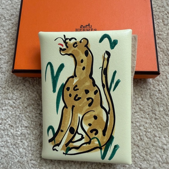 New Limited Edition Hermes 2025 'Spring Panther'  Calvi Duo Card Holder - Picture 1 of 10